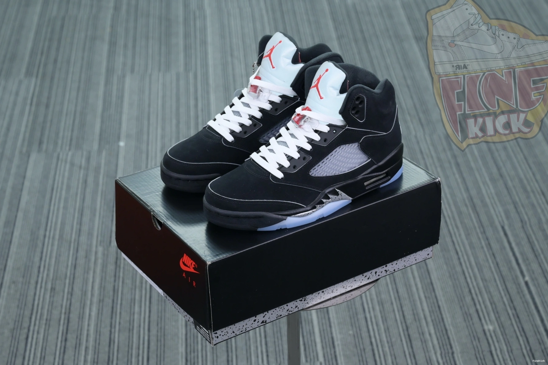 METALLIC Jordan 5“BLACK Jordan Air REIMAGINED” 1124